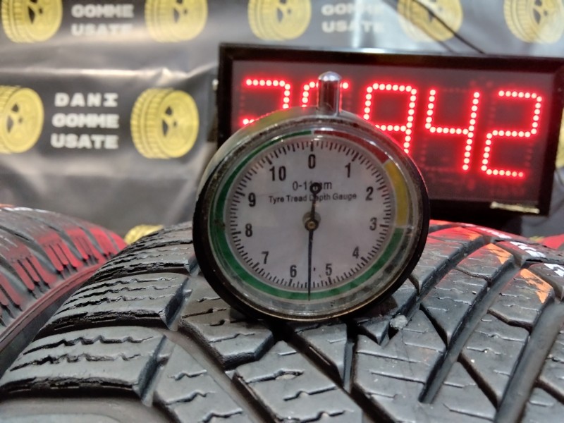 4 Gomme usate 205 60 16 Pneumatici Invernali PIRELLI 4 Gomme usate 205 60 16 Pneumatici Invernali PIRELLI