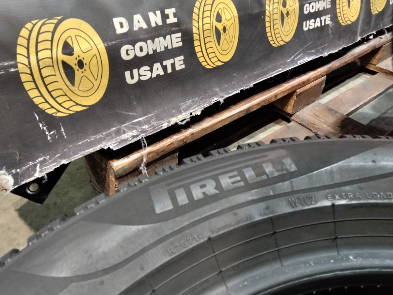 4 Gomme usate 205 60 16 Pneumatici Invernali PIRELLI 4 Gomme usate 205 60 16 Pneumatici Invernali PIRELLI
