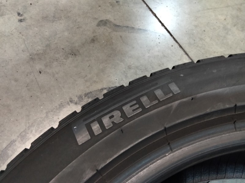 4 Gomme usate 225 50 18 Pneumatici Invernali PIRELLI 4 Gomme usate 225 50 18 Pneumatici Invernali PIRELLI