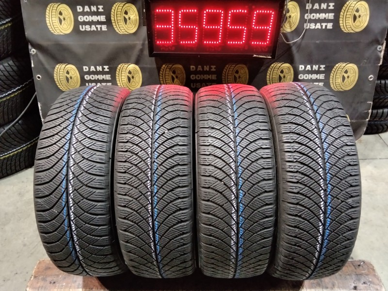 4 Gomme usate 185 55 15 Pneumatici Invernali NANKANG 4 Gomme usate 185 55 15 Pneumatici Invernali NANKANG