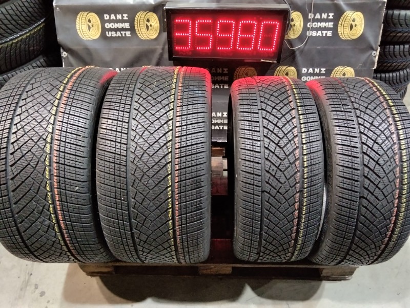 2 Gomme usate 245 35 20 e 2 Gomme usate 305 30 21 Pneumatici Invernali GOODYEAR 2 Gomme usate 245 35 20 e 2 Gomme usate 305 30 21 Pneumatici Invernali GOODYEAR