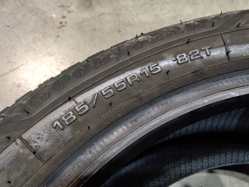 4 Gomme usate 185 55 15 Pneumatici Invernali GOODYEAR 4 Gomme usate 185 55 15 Pneumatici Invernali GOODYEAR