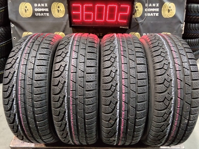 4 Gomme usate 215 55 17 Pneumatici Invernali PIRELLI 4 Gomme usate 215 55 17 Pneumatici Invernali PIRELLI