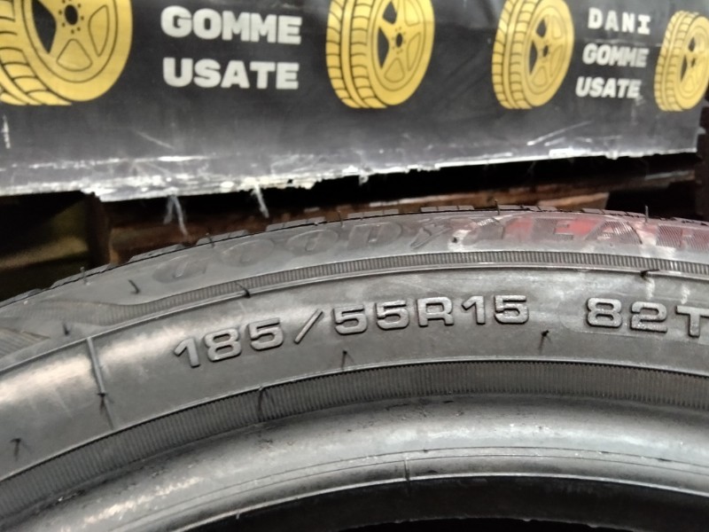 4 Gomme usate 185 55 15 Pneumatici Invernali GOODYEAR 4 Gomme usate 185 55 15 Pneumatici Invernali GOODYEAR