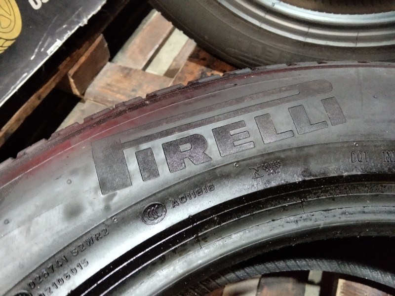 2 Gomme usate 255 60 20 Pneumatici 4 Stagioni PIRELLI 2 Gomme usate 255 60 20 Pneumatici 4 Stagioni PIRELLI
