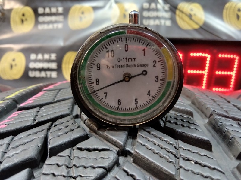 4 Gomme usate 255 40 21 Pneumatici Invernali GOODYEAR 4 Gomme usate 255 40 21 Pneumatici Invernali GOODYEAR