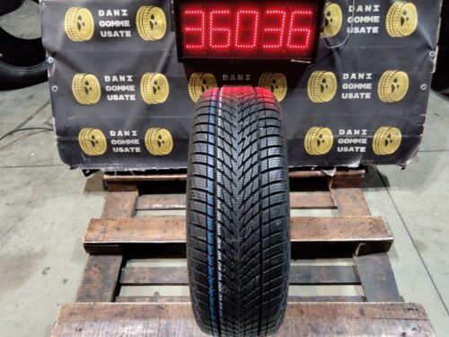 1 Gomma usata 215 55 17 Pneumatici Invernali GOODYEAR