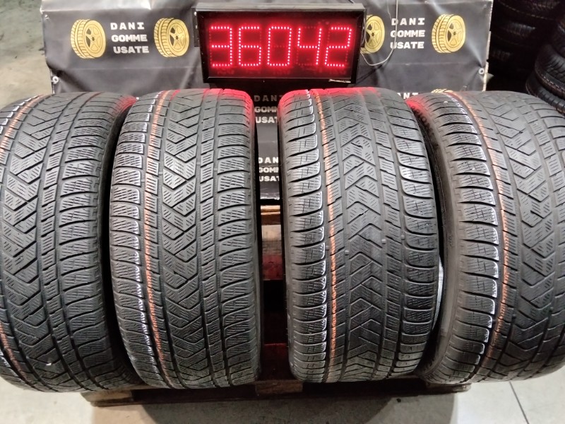 2 Gomme usate 265 40 21 e 2 Gomme usate 295 35 21 Pneumatici Invernali PIRELLI 2 Gomme usate 265 40 21 e 2 Gomme usate 295 35 21 Pneumatici Invernali PIRELLI